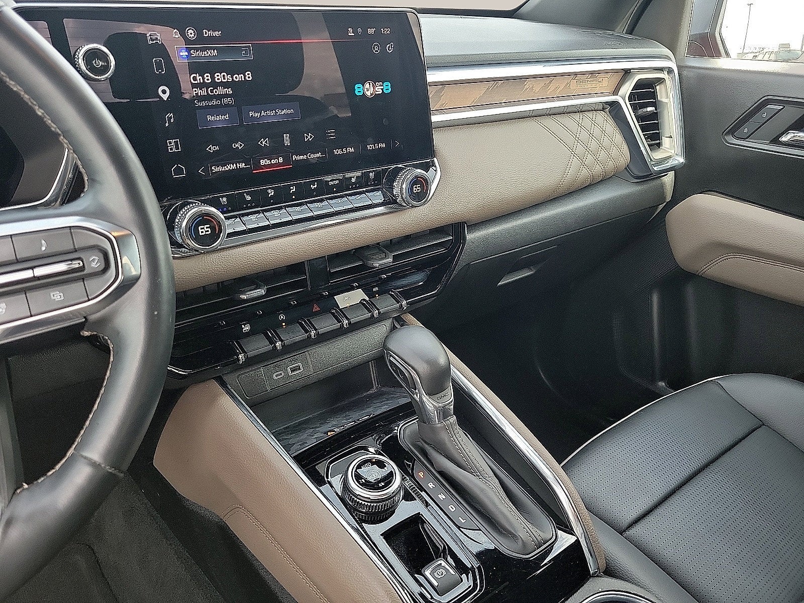 2024 GMC Canyon Denali