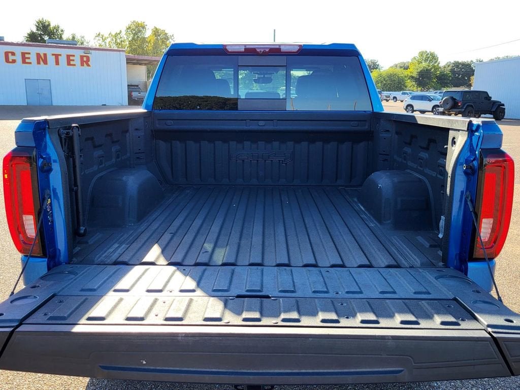 2024 GMC Sierra 1500 AT4