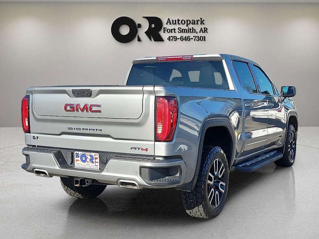 2023 GMC Sierra 1500 AT4