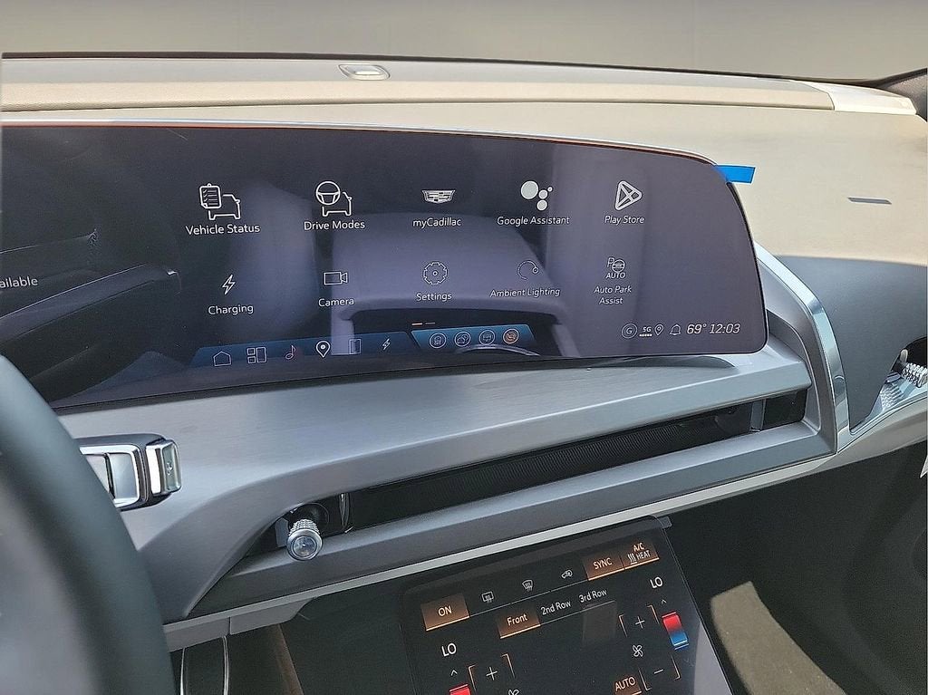 2026 Cadillac VISTIQ Luxury