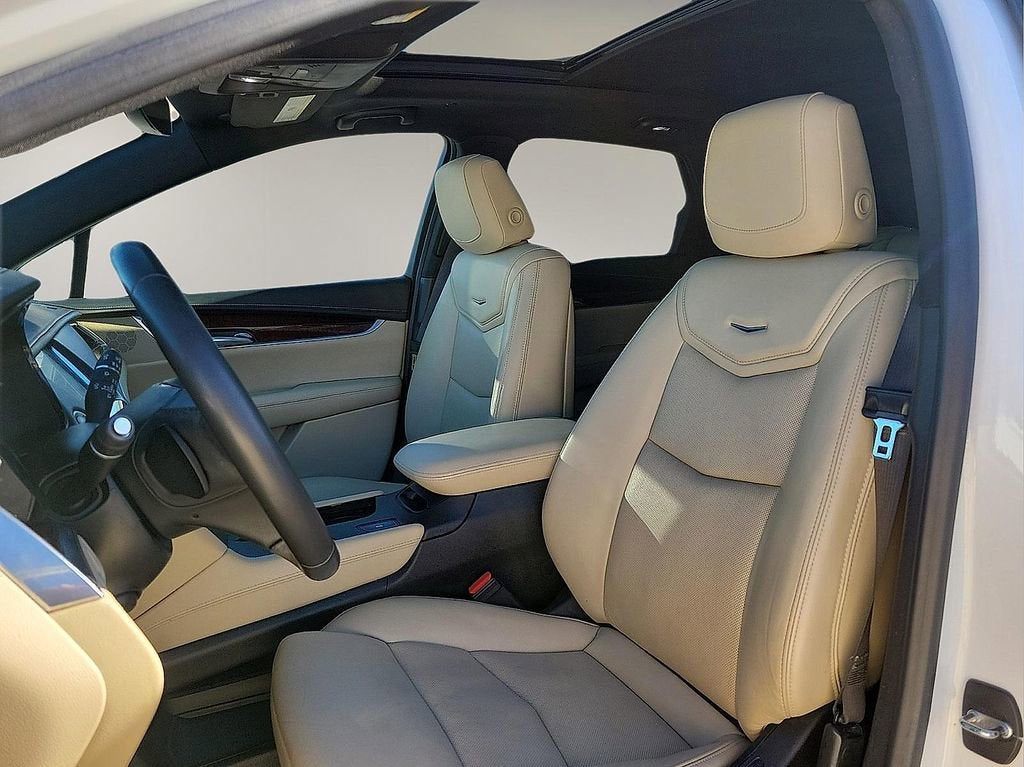 2018 Cadillac XT5 Luxury FWD