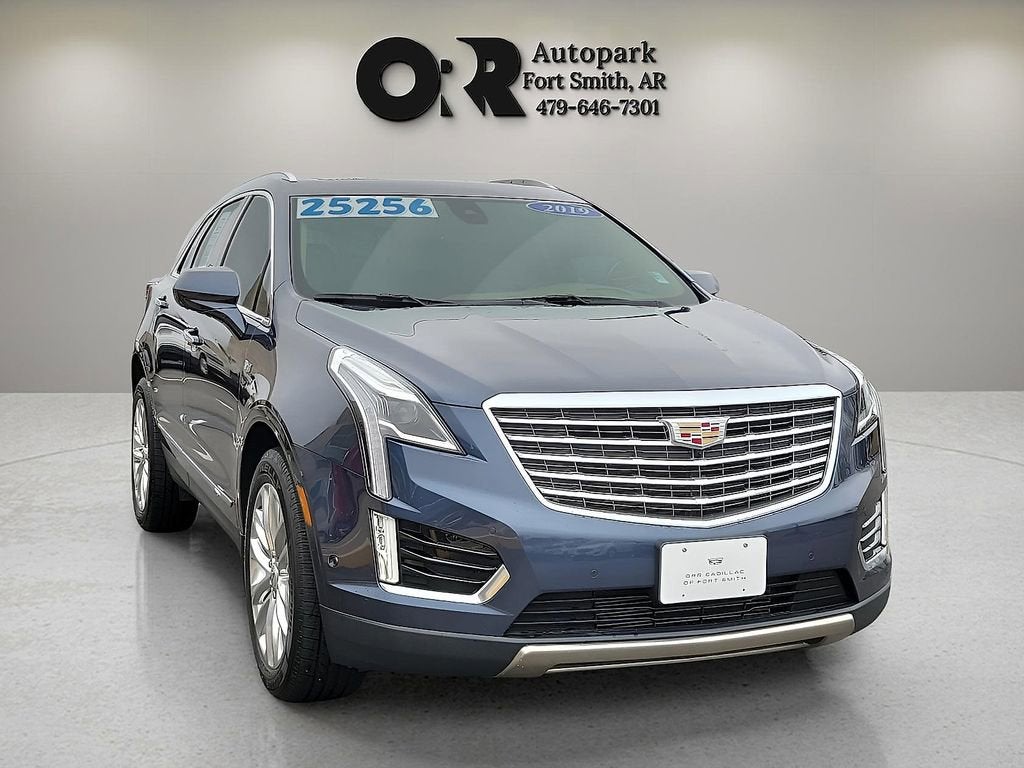2019 Cadillac XT5 Platinum AWD