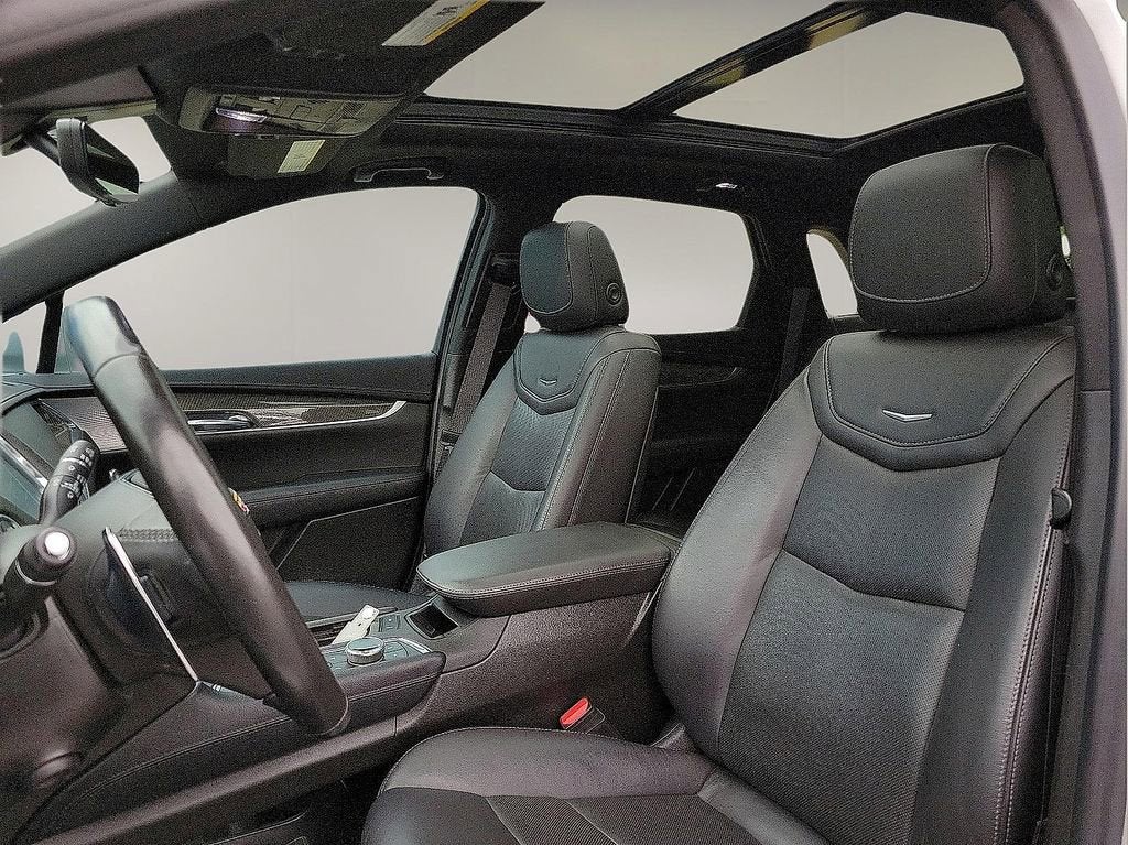 2020 Cadillac XT5 Sport