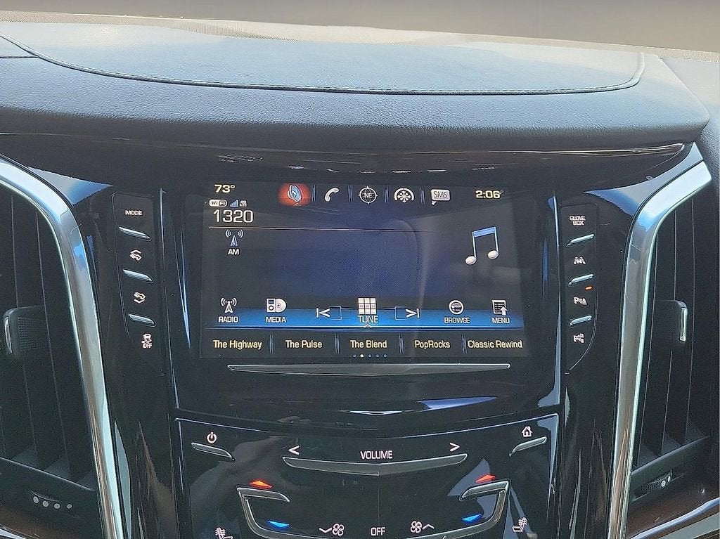 2018 Cadillac Escalade Luxury