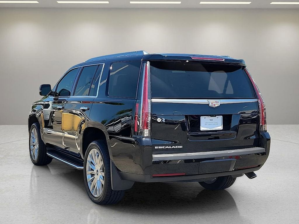 2018 Cadillac Escalade Luxury