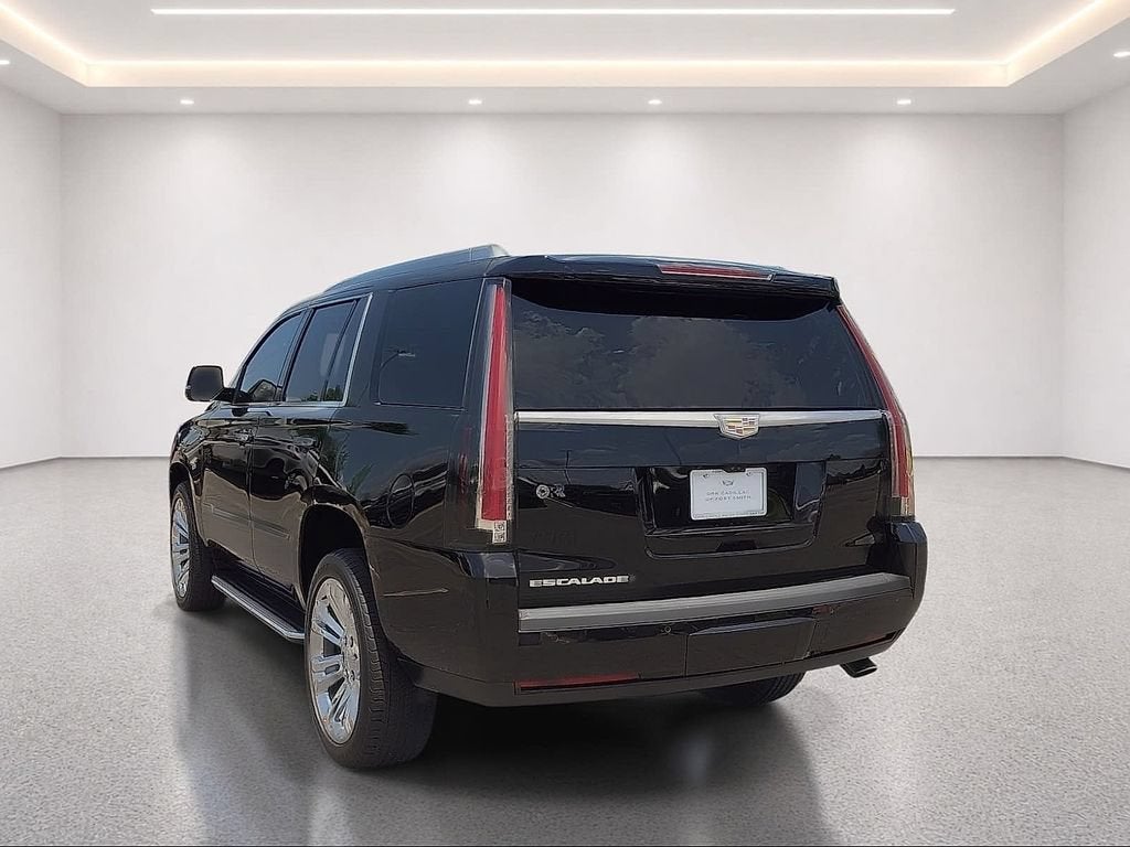 2020 Cadillac Escalade Luxury