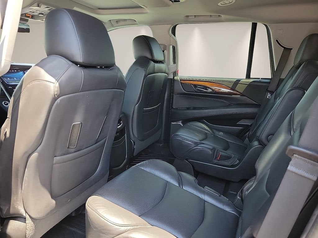 2020 Cadillac Escalade Luxury