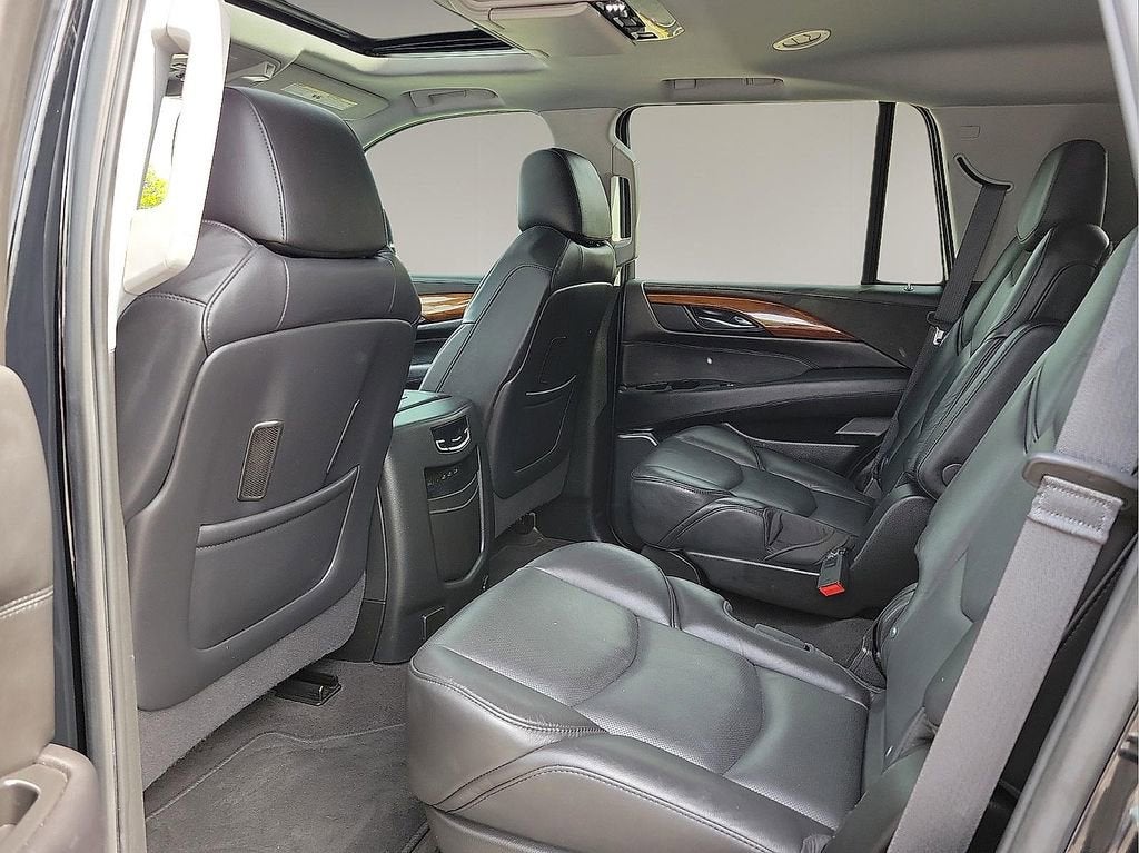 2020 Cadillac Escalade Luxury