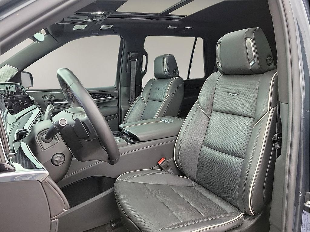 2022 Cadillac Escalade Sport