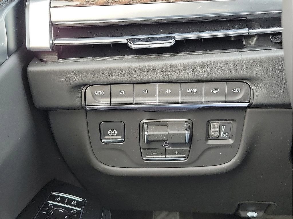 2026 Cadillac Escalade ESV Platinum Sport