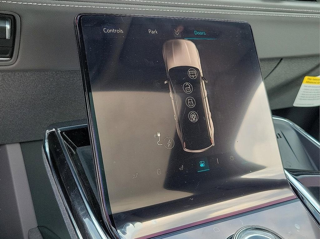 2025 Cadillac ESCALADE IQ Sport 1