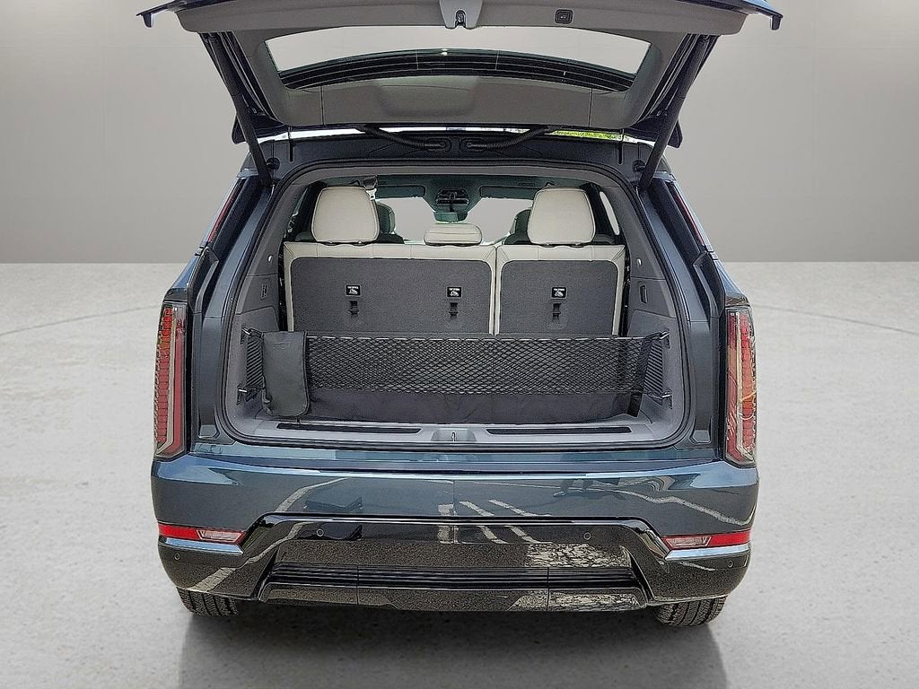 2025 Cadillac ESCALADE IQ Sport 1