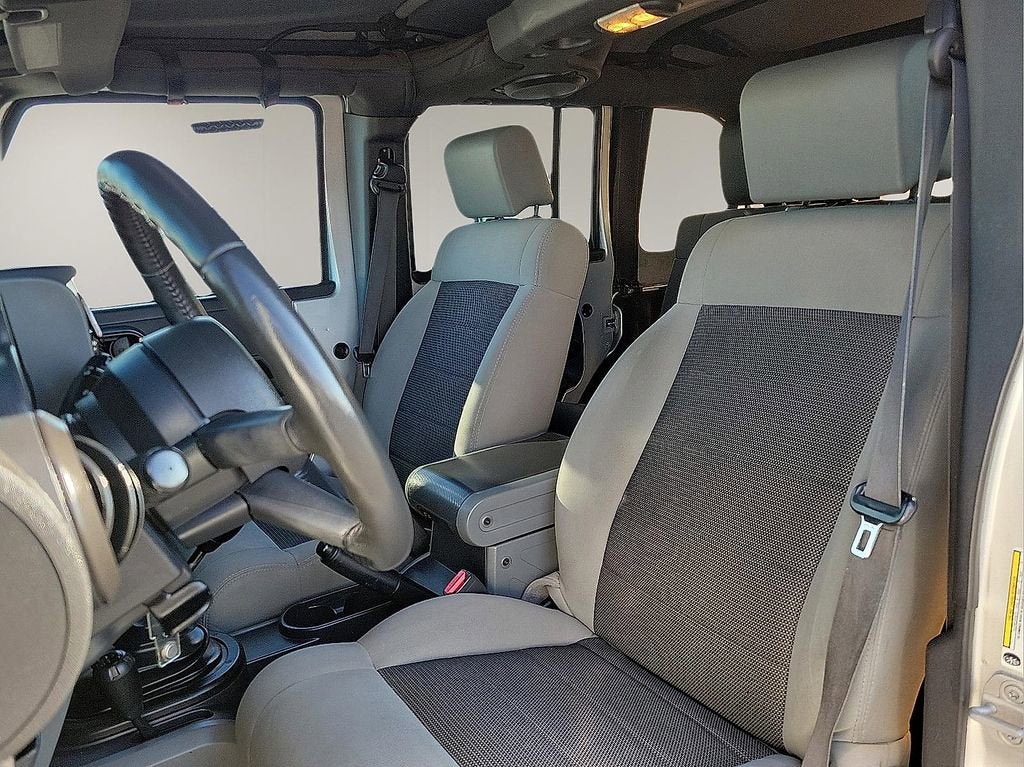 2010 Jeep Wrangler Unlimited Sport