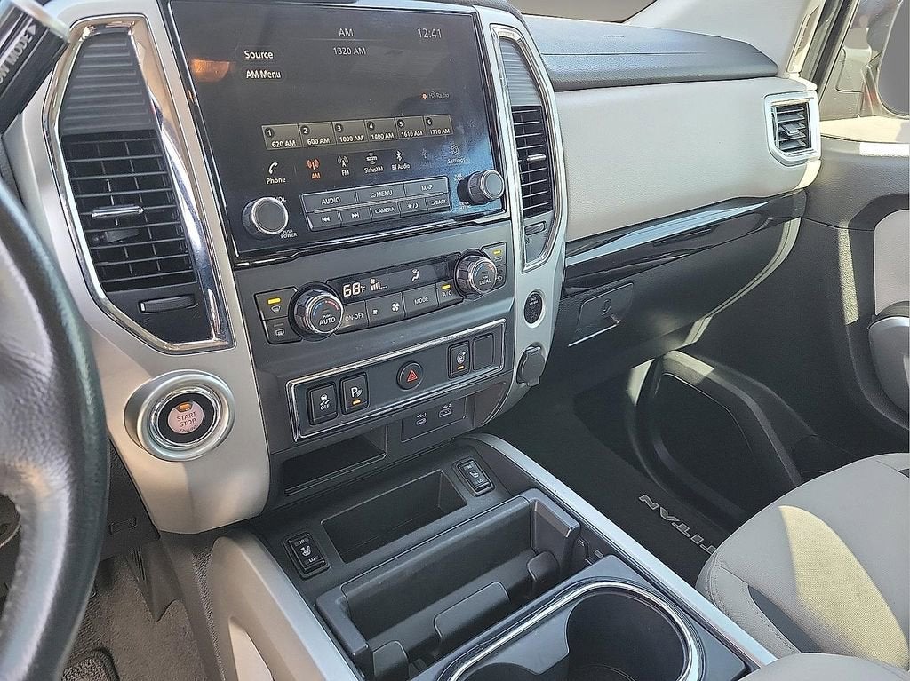 2021 Nissan Titan SV