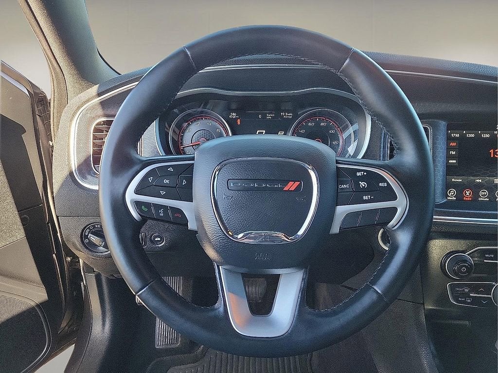 2017 Dodge Charger SXT