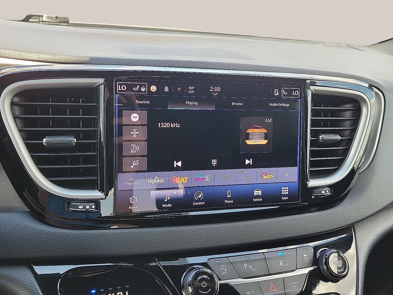 2025 Chrysler Pacifica Select