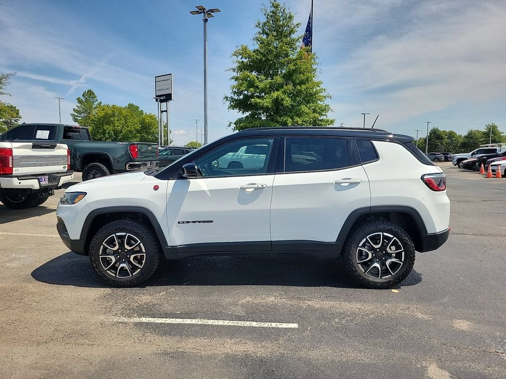 2025 Jeep Compass Trailhawk