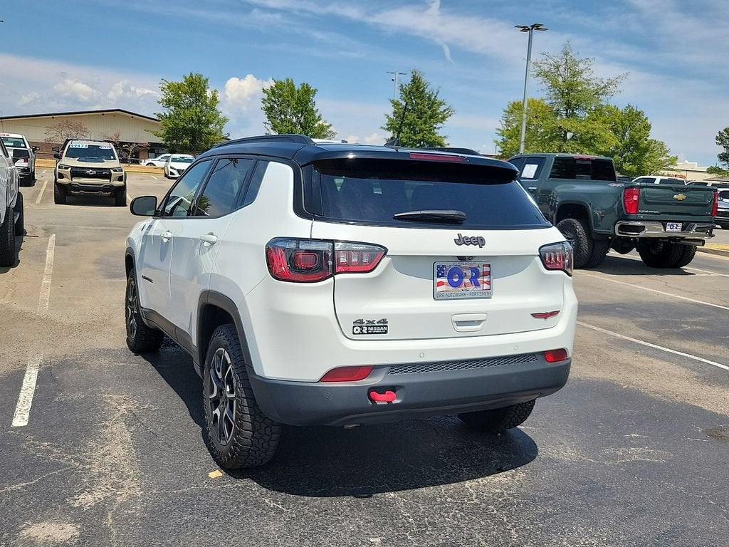 2025 Jeep Compass Trailhawk