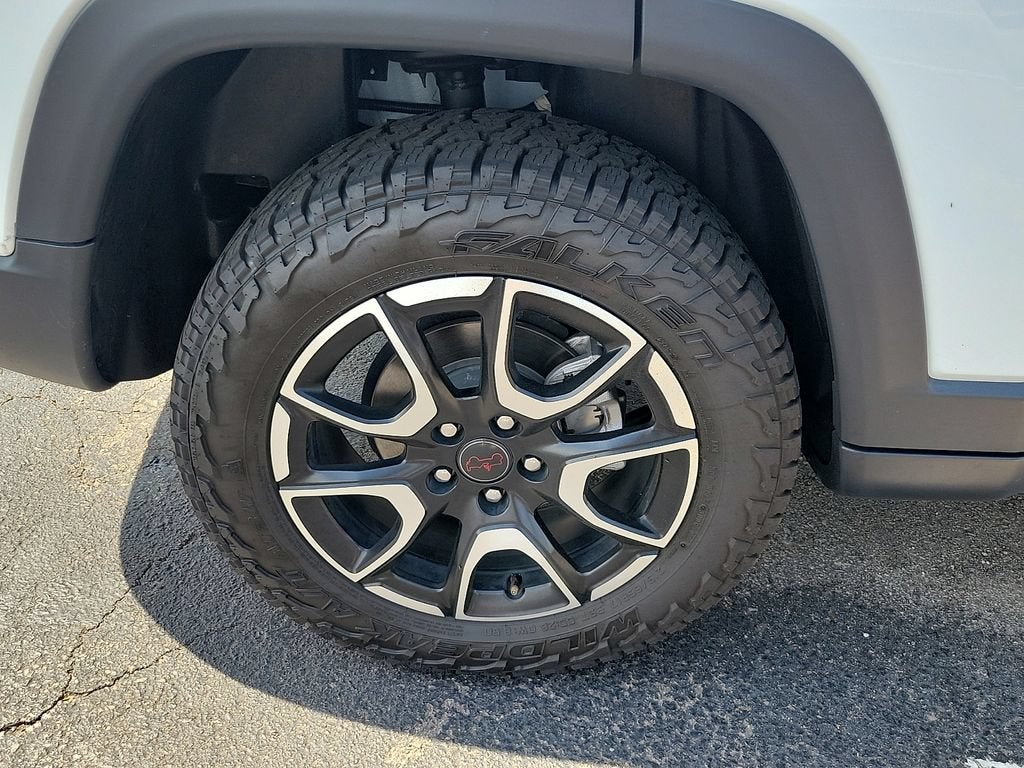 2025 Jeep Compass Trailhawk