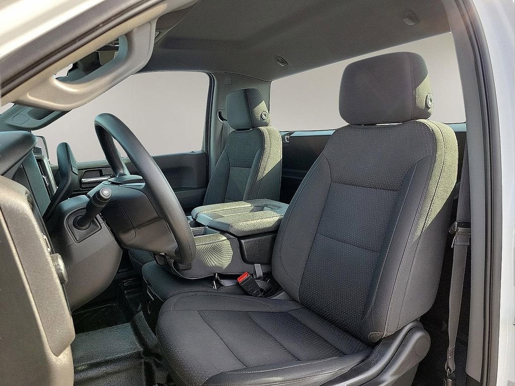 2022 Chevrolet Silverado 1500 WT