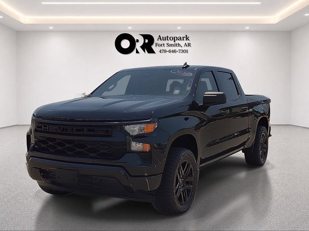 2024 Chevrolet Silverado 1500 Custom