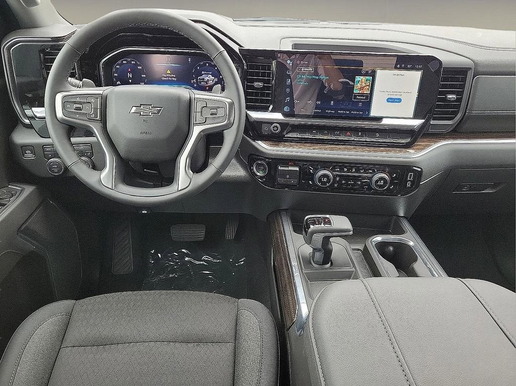 2025 Chevrolet Silverado 1500 LT Trail Boss