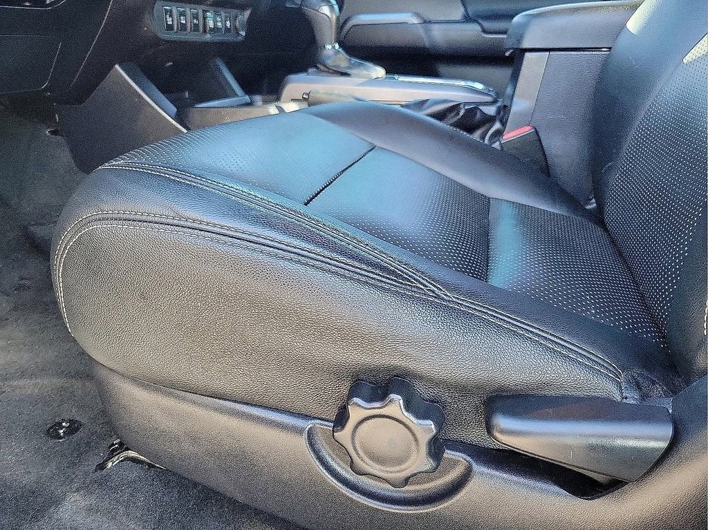 2018 Toyota Tacoma SR