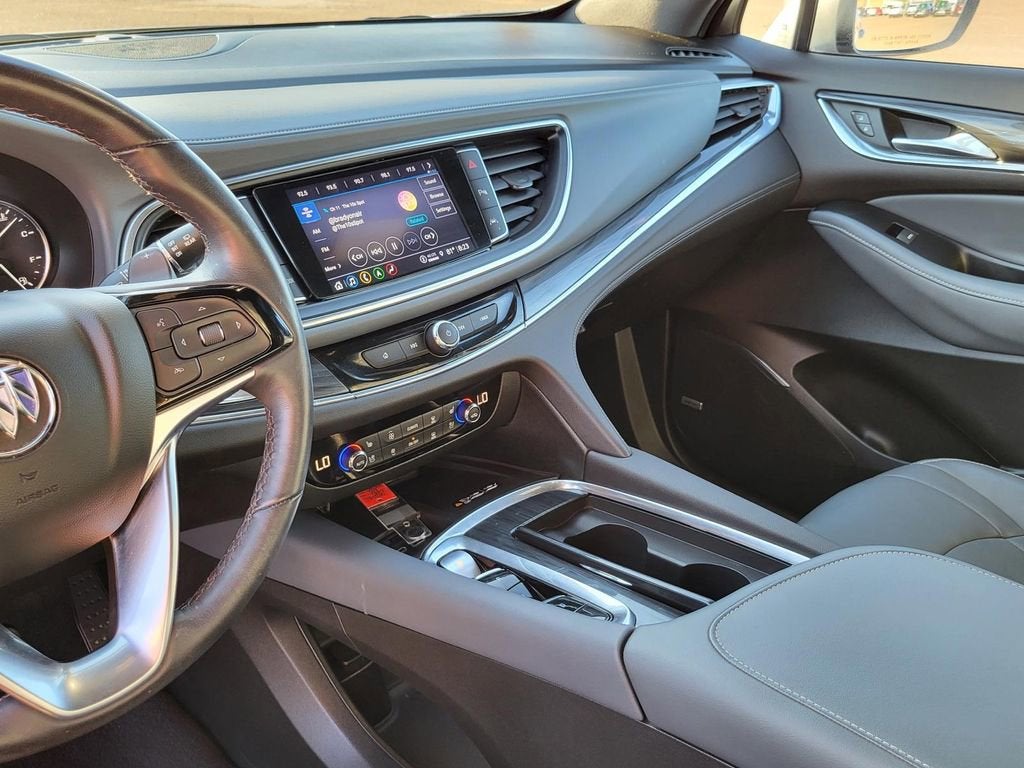 2023 Buick Enclave Premium