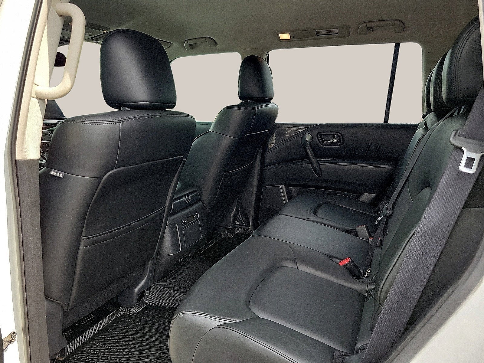 2024 Nissan Armada SV