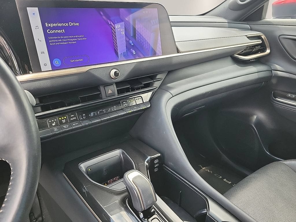 2024 Toyota Crown XLE
