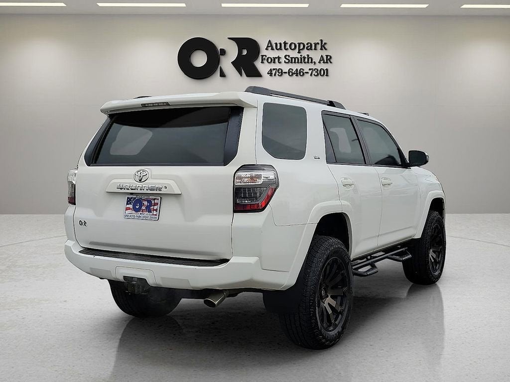 2018 Toyota 4Runner SR5
