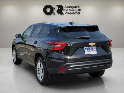 2025 Chevrolet Trax LS