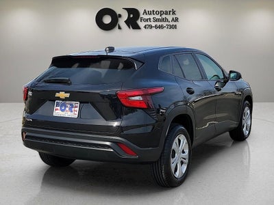 2025 Chevrolet Trax LS