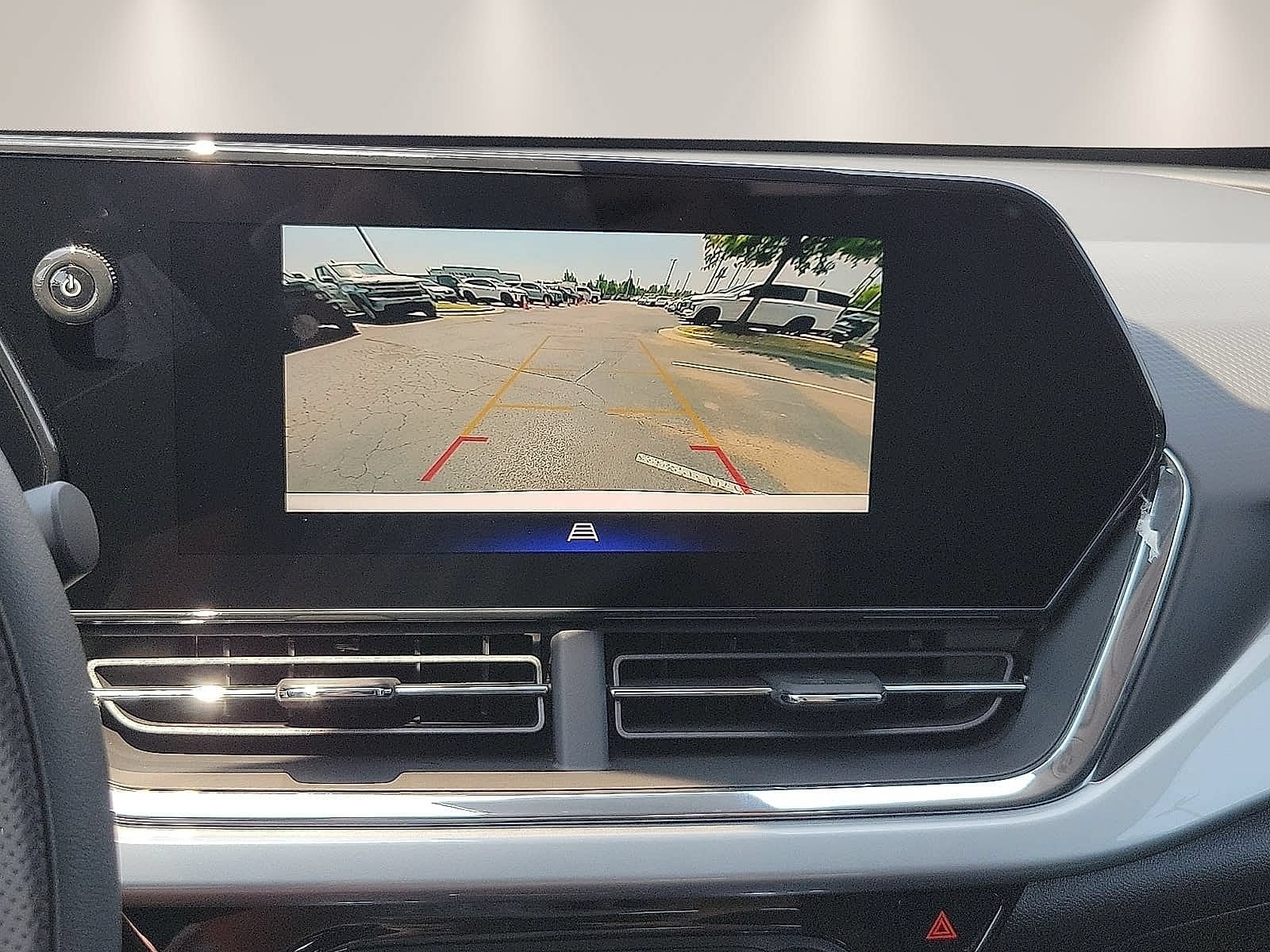 2026 Chevrolet Trax LT - Photo 16
