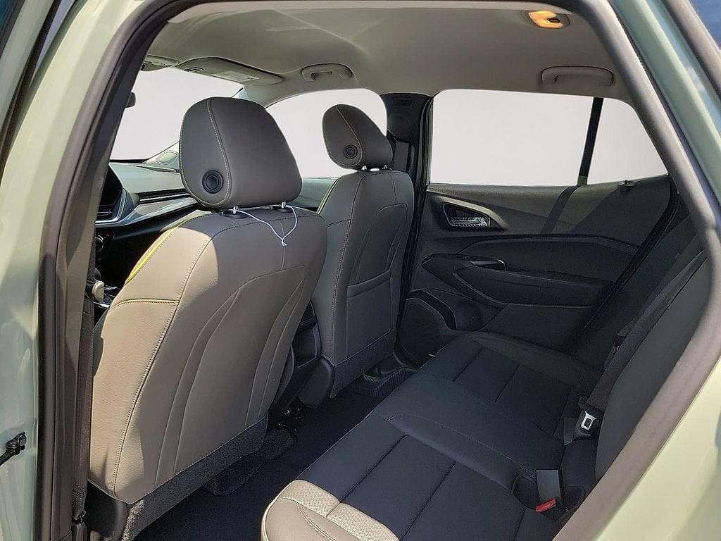 2026 Chevrolet Trax Activ - Photo 9