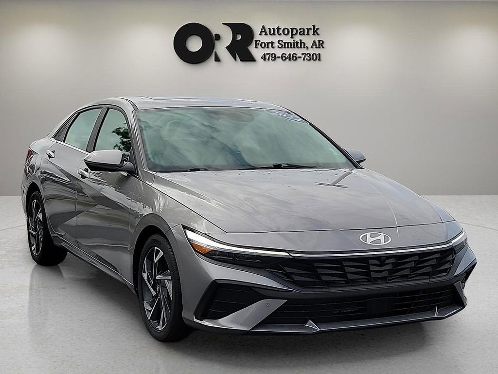 2024 Hyundai Elantra Limited